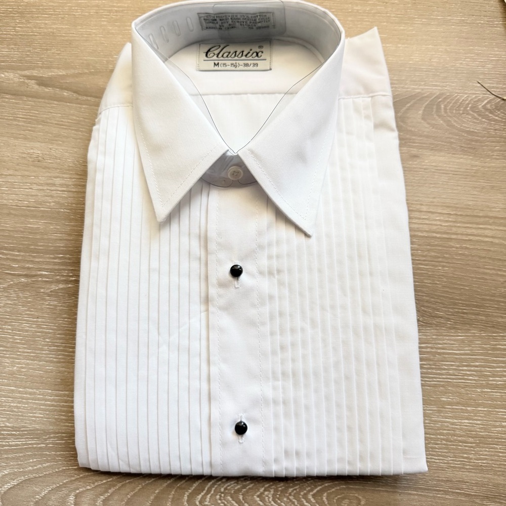 NWT Classix White Pleated Dress Shirt Formal, M 15-15.5 38/39